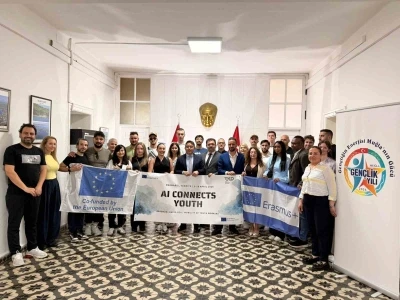 Kaymakam Kaya, gen&ccedil;lik projesi heyetini ağırladı
