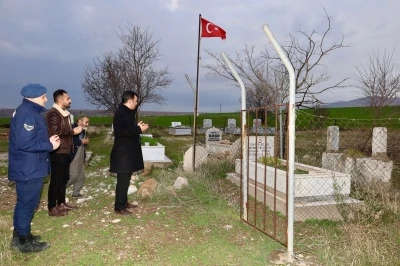 Kaymakam Soysal&rsquo;dan şehit ailesine anlamlı ziyaret
