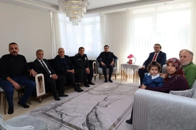 Kaymakam Uğuz: "Şehit aileleri T&uuml;rk milletine en b&uuml;y&uuml;k emanettir"
