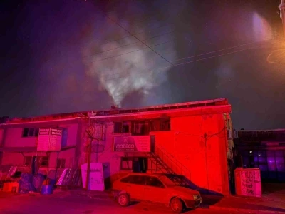 Kayseri&rsquo;de Galvaniz kaplama at&ouml;lyesinde &ccedil;ıkan yangın b&uuml;y&uuml;meden s&ouml;nd&uuml;r&uuml;ld&uuml;
