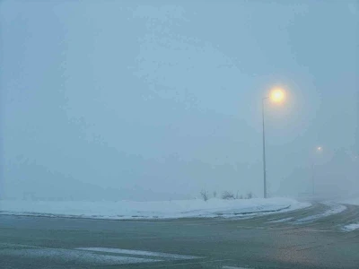 Kayseri&rsquo;de g&ouml;r&uuml;ş mesafesine sis engeli
