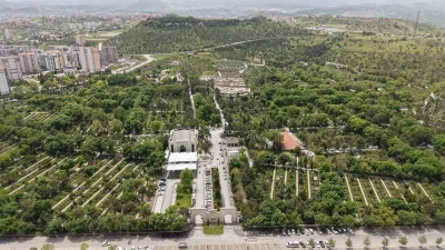Kayseri&rsquo;de mezarlıklar bayram ziyaretlerine hazır
