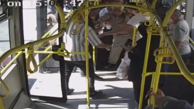 Kayseri’de otobüs şoförü fenalaşan yolcuyu hastaneye yetiştirdi
