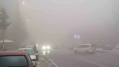 Kayseri&rsquo;de sis g&ouml;r&uuml;ş mesafesini d&uuml;ş&uuml;rd&uuml;
