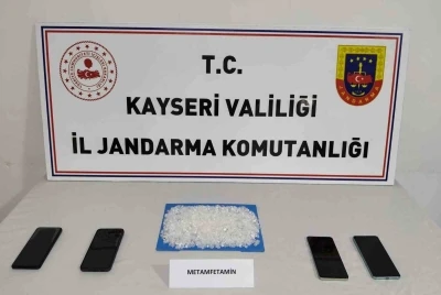 Kayseri&rsquo;de uyuşturucu operasyonu: 4 g&ouml;zaltı
