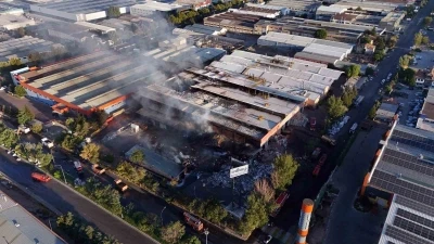 Kayseri’deki fabrika yangınına 94 araç 12 iş makinesi müdahale etti
