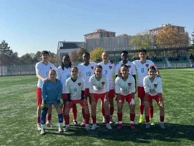 Kayseri Kadın FK 3’de 3 yaptı
