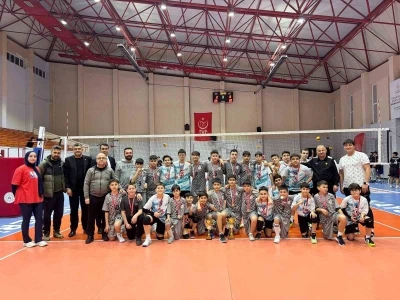 Kayseri Midi Erkekler Voleybol S&uuml;per Ligi tamamlandı

