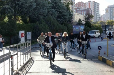 Kayseri Üniversitesi’nde ’Dünya Araçsız Günü’ etkinliği düzenlendi
