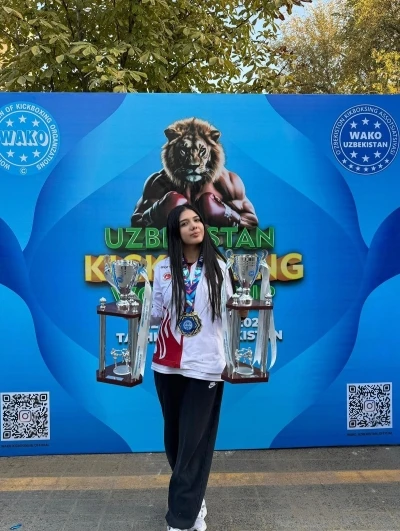 Kayserili Elif’ten çifte Dünya Şampiyonluğu
