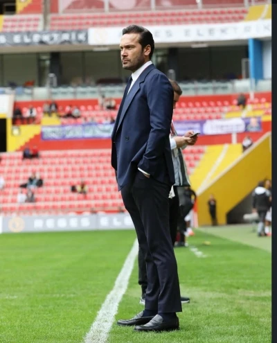 Kayserispor&rsquo;da Muhammed T&uuml;rkmen g&ouml;revi bıraktı
