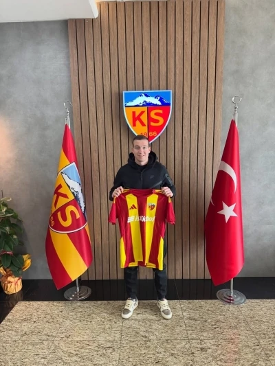 Kayserispor, Denis Makarov&rsquo;u a&ccedil;ıkladı
