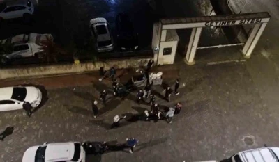 Kaza sonrası &ccedil;ıkan kavga kamerada
