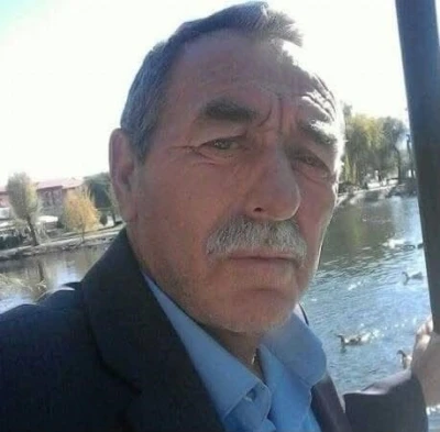 Kaza sonrası olay yerinden ka&ccedil;mak isteyen şahıs, minib&uuml;s&uuml; vatandaşların ve polisin &uuml;zerine s&uuml;rd&uuml;: 1 &ouml;l&uuml;, 1&rsquo;i polis 2 yaralı
