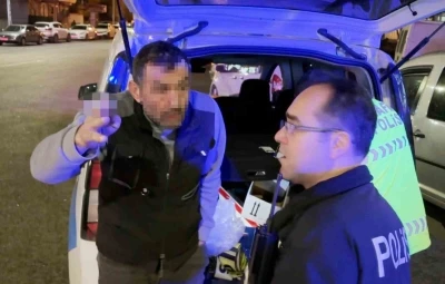 Kaza yapan alkoll&uuml; s&uuml;r&uuml;c&uuml;n&uuml;n ehliyeti daimi olarak iptal oldu
