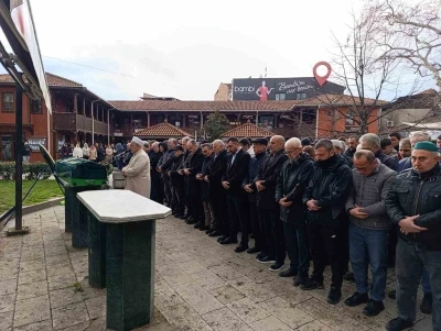 Kazada hayatını kaybeden İneg&ouml;ll&uuml; iş adamı Sedat Ta&ccedil; toprağa verildi
