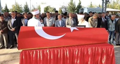 Kazada hayatını kaybeden uzman çavuş son yolculuğuna uğurlandı
