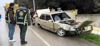 Kazada Tofaş ağır hasar g&ouml;rd&uuml;

