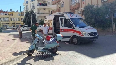 Kazada yaralanan motosikletli ilk yardım sonrası hastaneye gitmek istemedi
