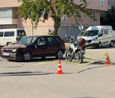 Kazada yaralanan &ouml;ğretmen hayatını kaybetti
