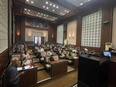 Keçiören Belediyesi’nden stajyer öğrencilere iş güvenliği eğitimi
