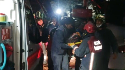 Kedi sesi sandı, bir &ccedil;ocuğun hayatı 40 saat sonra kurtarıldı