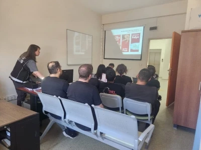 Kemaliye&rsquo;de uyuşturucuyla m&uuml;cadele kapsamında bilgilendirme &ccedil;alışması yapıldı
