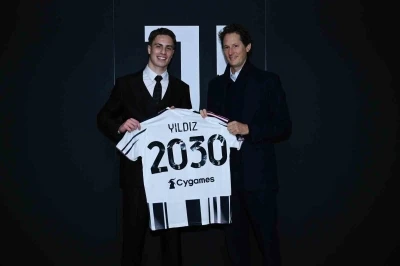Kenan Yıldız, Juventus ile s&ouml;zleşmesini 2030 yılına kadar uzattı
