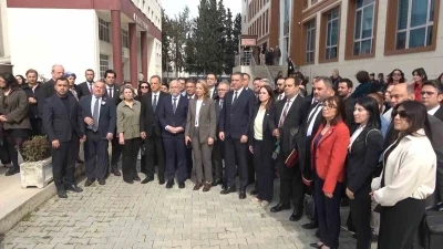 Kendisini icraya veren SGK avukatını &ouml;ld&uuml;ren sanık hakim karşısında
