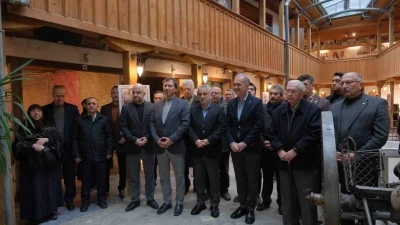 Kent m&uuml;zesi 17&rsquo;nci yaşını "zarafetin mirası" sergisiyle kutluyor
