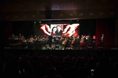 Kent Orkestrası yeni yılın ilk konserinde sanatseverleri b&uuml;y&uuml;ledi
