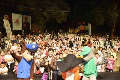 Kepez’de çocuklar ’Sahne Kepez’ ile coştu
