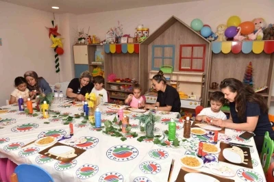 Kepez&rsquo;de minik eller sanatla buluşuyor
