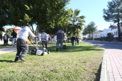 Kepez&rsquo;in Varsak Ayanoğlu Mahallesi&rsquo;nde yaşam alanları yenilendi
