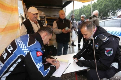 Kepez Zabıtası&rsquo;ndan işgaller ve gıda ihlalleri denetimi
