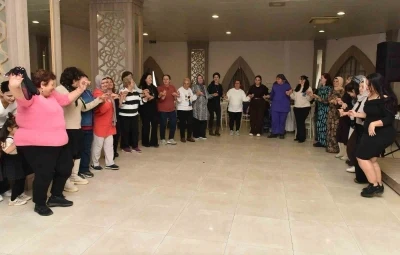 Kepezli hanımlar kadınlar matinesinde buluştu

