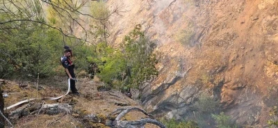 Kepsut’ta başlayan yangına müdahale sürüyor
