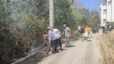 Keşan’da çocukların patlattığı torpilden çıkan yangın mahalleliyi seferber etti
