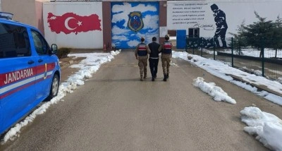 Kesinleşmiş 12&rsquo;şer yıl cezayla aranan 2 şahıs yakalandı