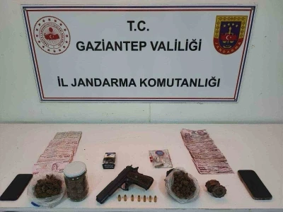 Kesinleşmiş 16 yıl cezayla aranan uyuşturucu taciri yakalandı
