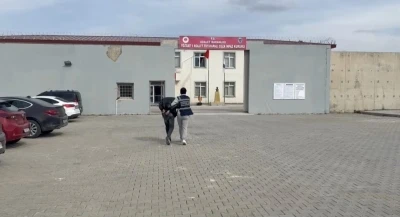 Kesinleşmiş 19 yıl hapis cezası olan firari h&uuml;k&uuml;ml&uuml; yakalandı
