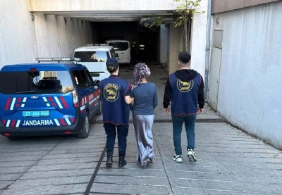 Kesinleşmiş 24 yıl hapis cezası ve 55 suç kaydı ile aranan hırsızlık şüphelisi yakalandı