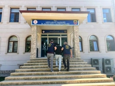 Kesinleşmiş hapis cezası bulunan 2 şahıs yakalandı