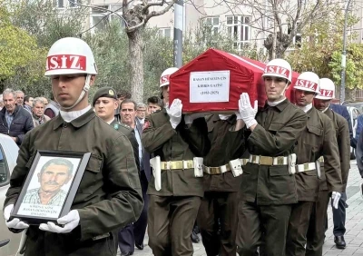 Kıbrıs Gazisi son yolculuğuna uğurlandı
