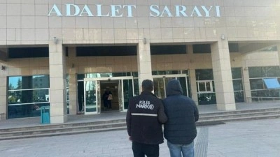 Kilis'te ele ge&ccedil;irildi: Tam 17 kilo 105 gram!