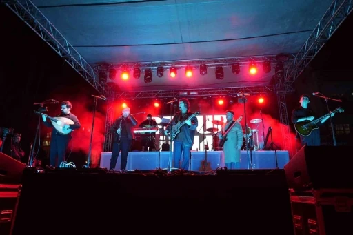 Kilis&rsquo;te gen&ccedil;ler Dedubl&uuml;man ile coştu
