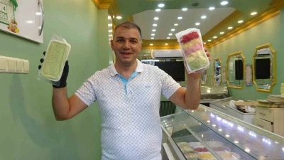 Kilosu 400 lira, topu 10 lira: Kilisli dondurmacıdan topu 400 liraya satılan dondurmaya tepki

