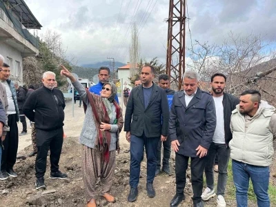 Kıratlı, heyelan b&ouml;lgesinde incelemelerde bulundu
