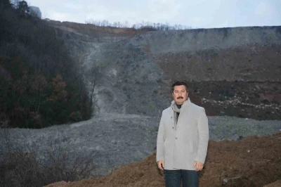 Kirazlıyayla&rsquo;da binlerce ton kimyasal atık doğaya karıştı
