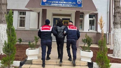Kırıkkale’de aranan iki hükümlü yakalandı
